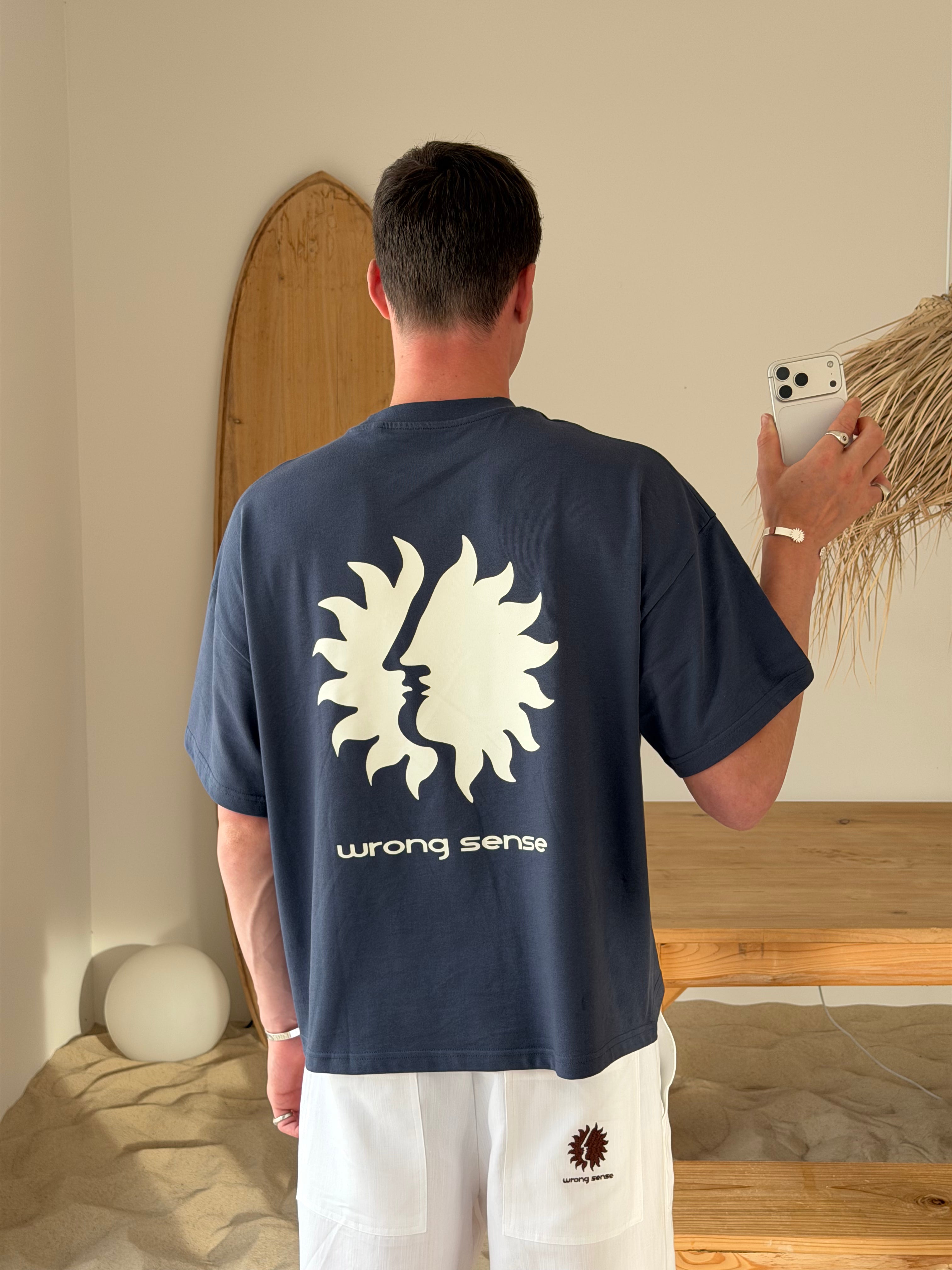 Mediterraneo Vintage Navy Tee