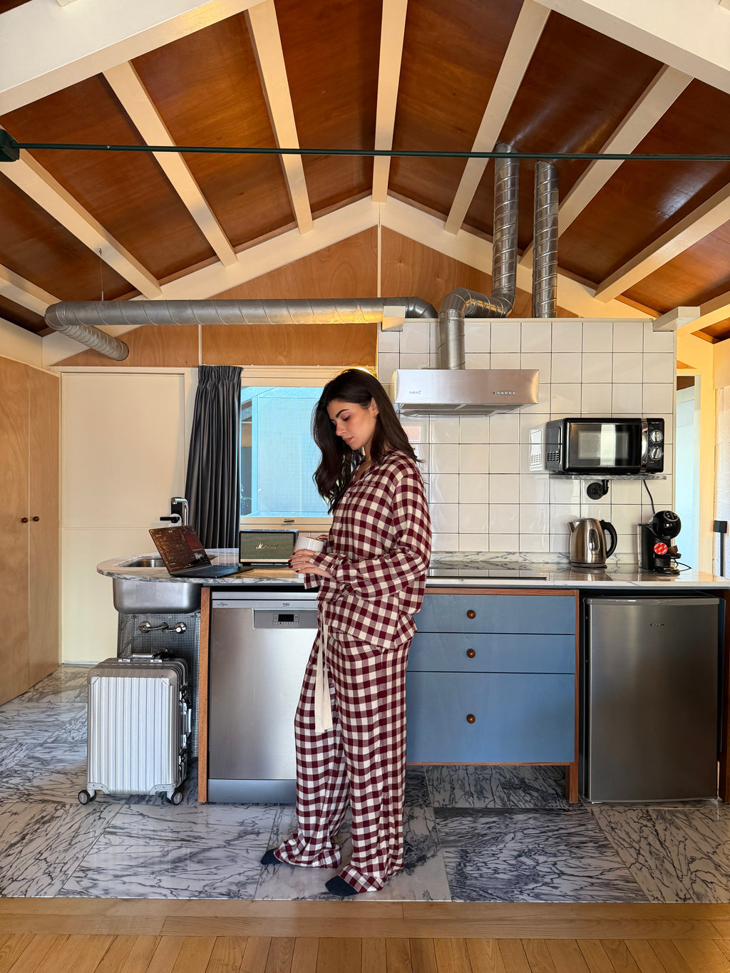 Conjunto de Pijamas em Padrão de Tabuleiro de Xadrez