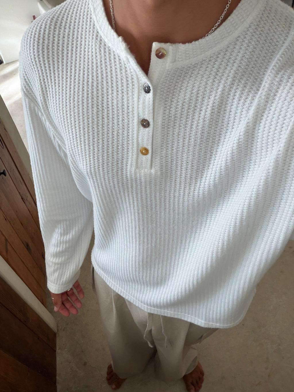 Essentials Longsleeve Henley