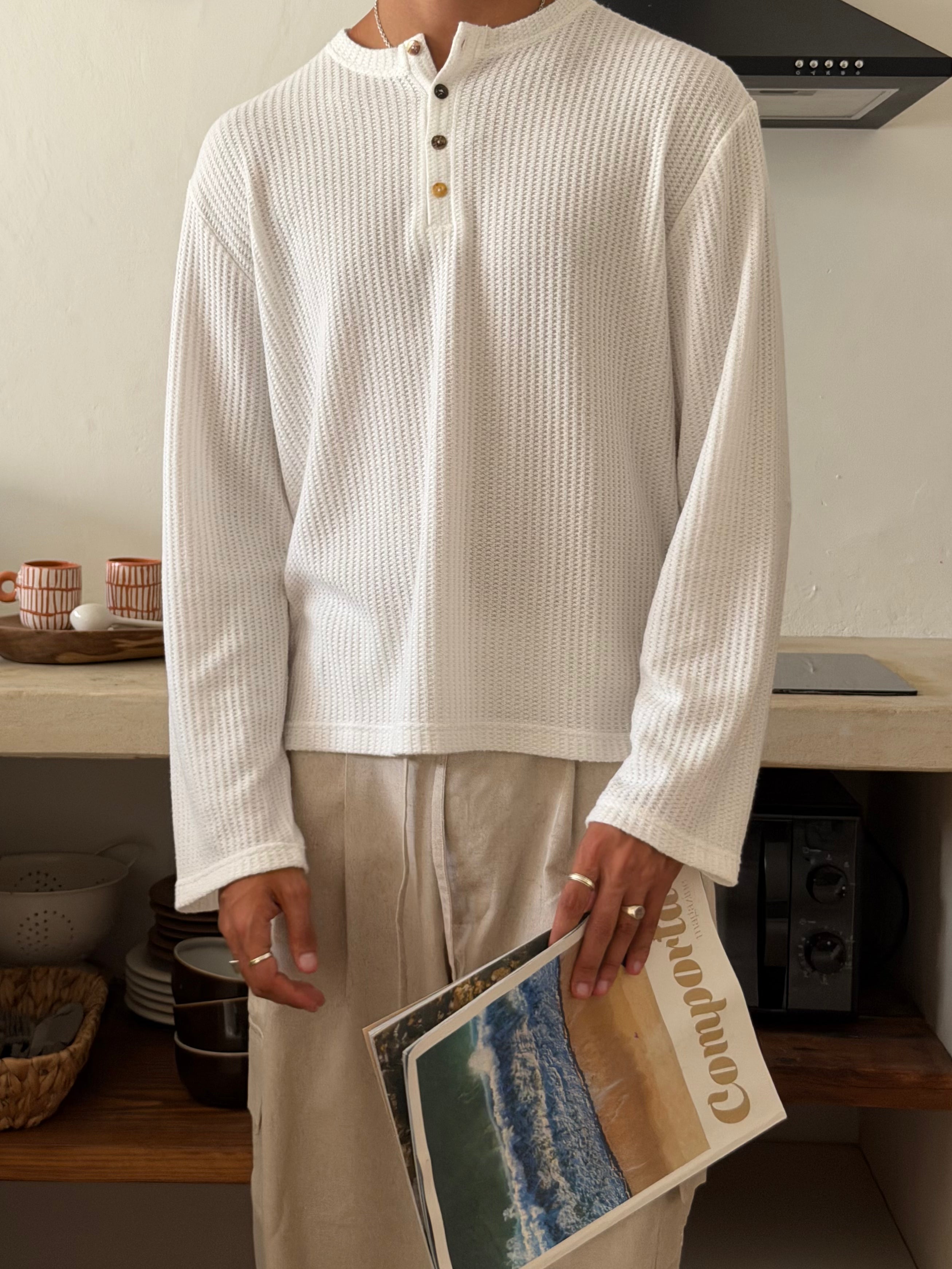 Camisola Henley Essentials 