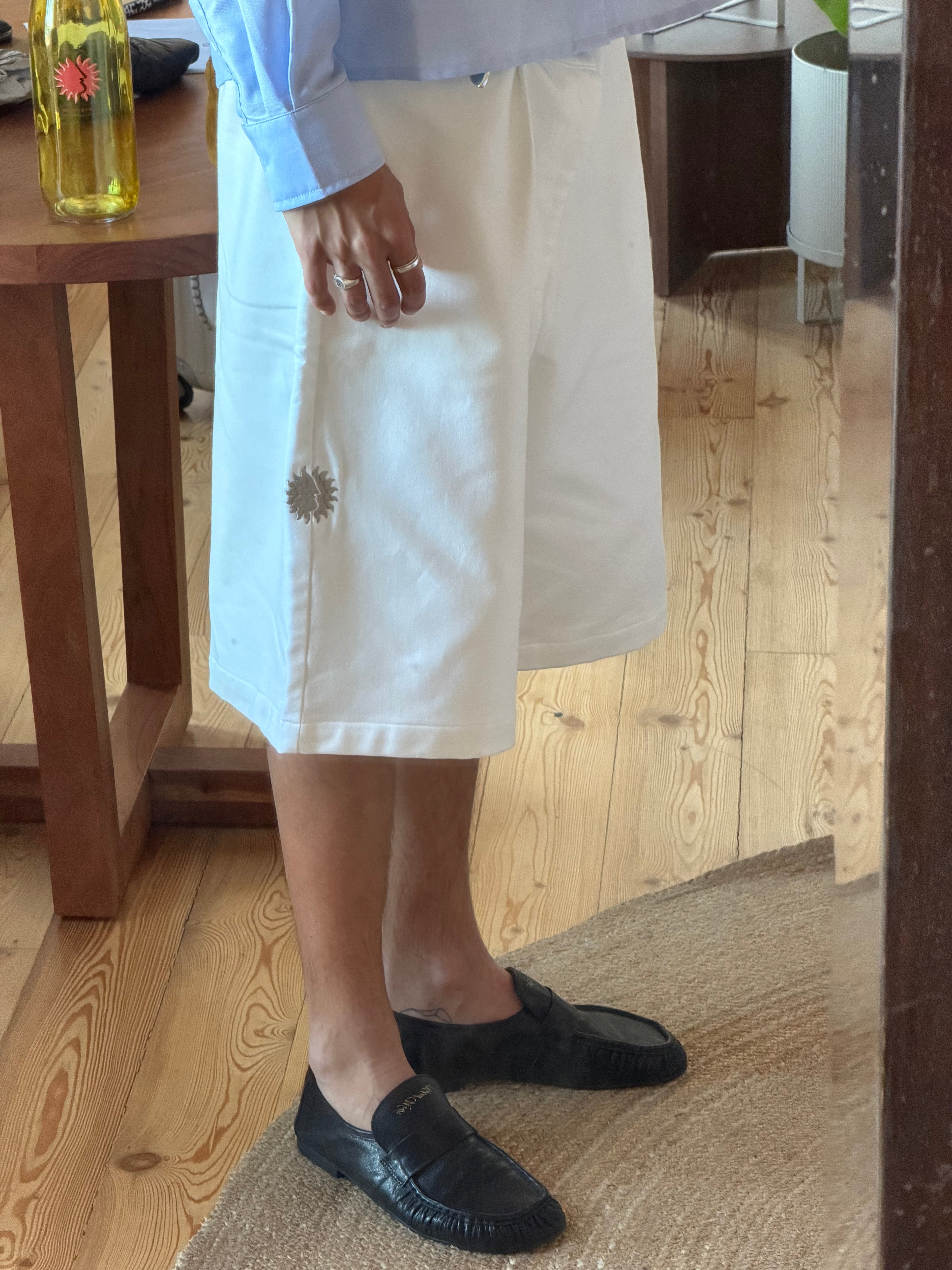 SS26 White Tailored Shorts